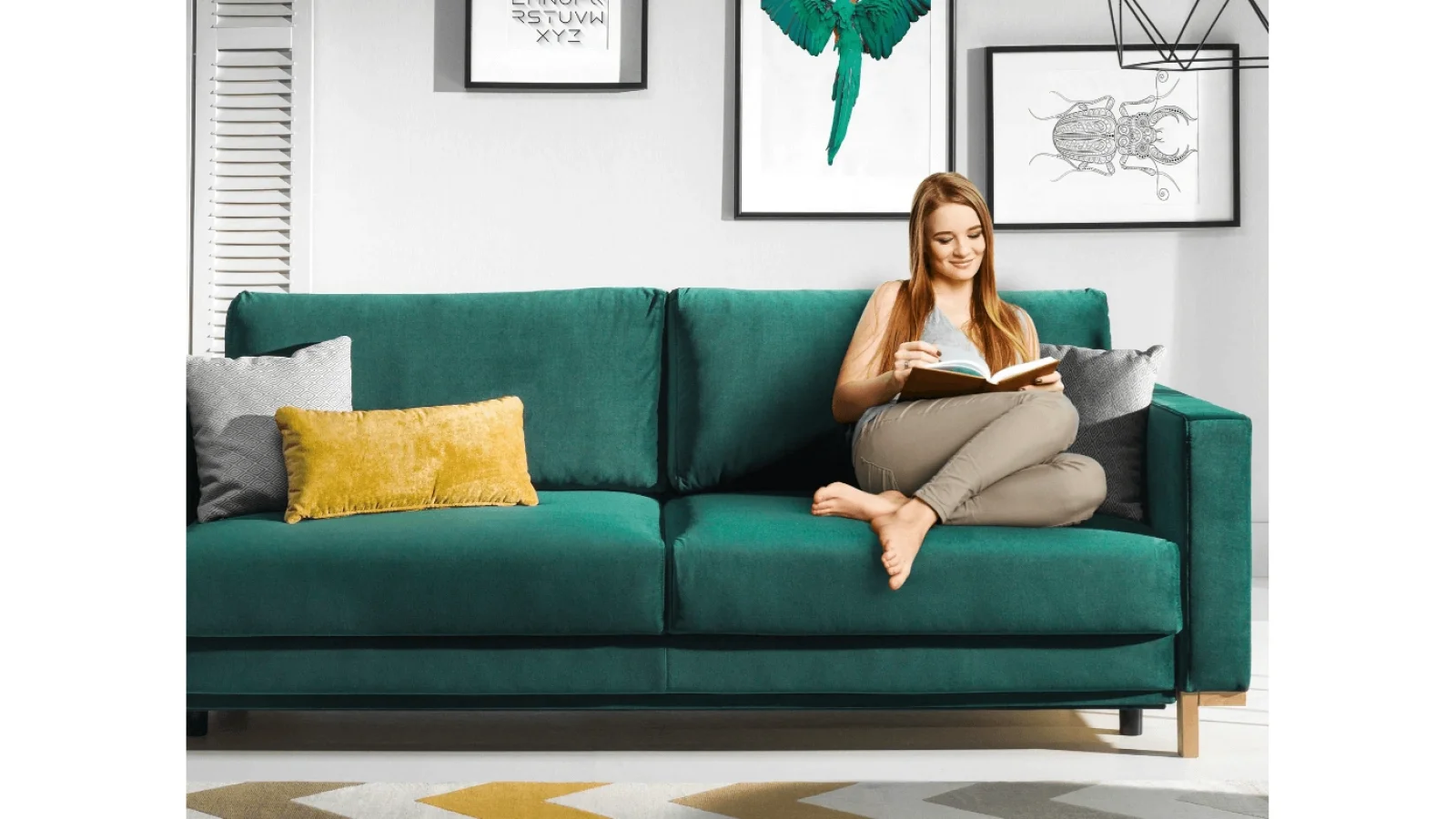 Dark green sofa UK – where to find the best models for every budget