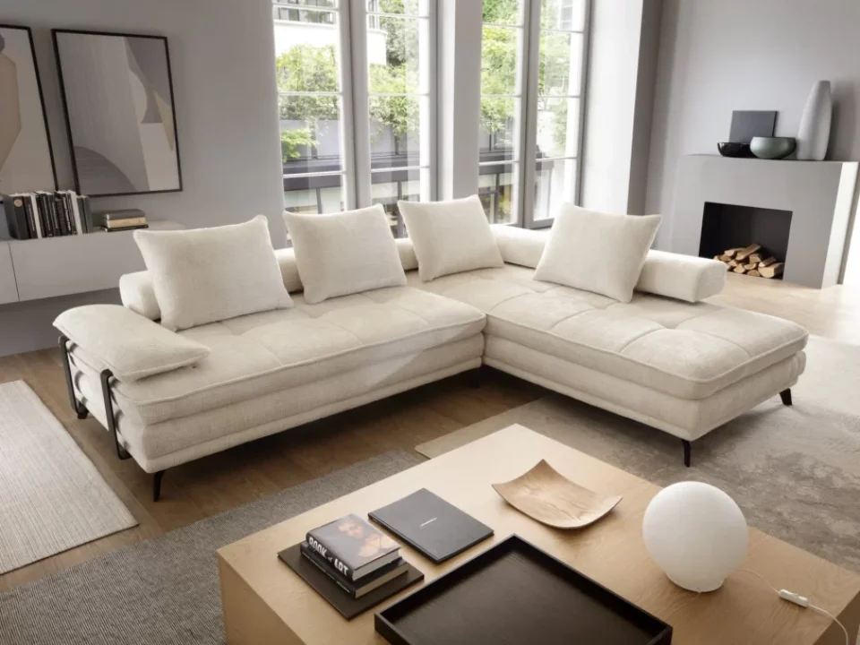 Friday Night Bliss: Finding the Perfect TV Stand and Sofa Pair