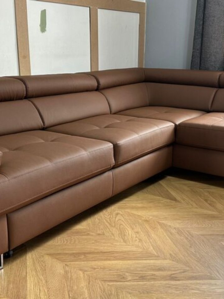The Versatility and Elegance of a Brown Leather Corner Sofa Bed: The Perfect Addition to Your Living Space