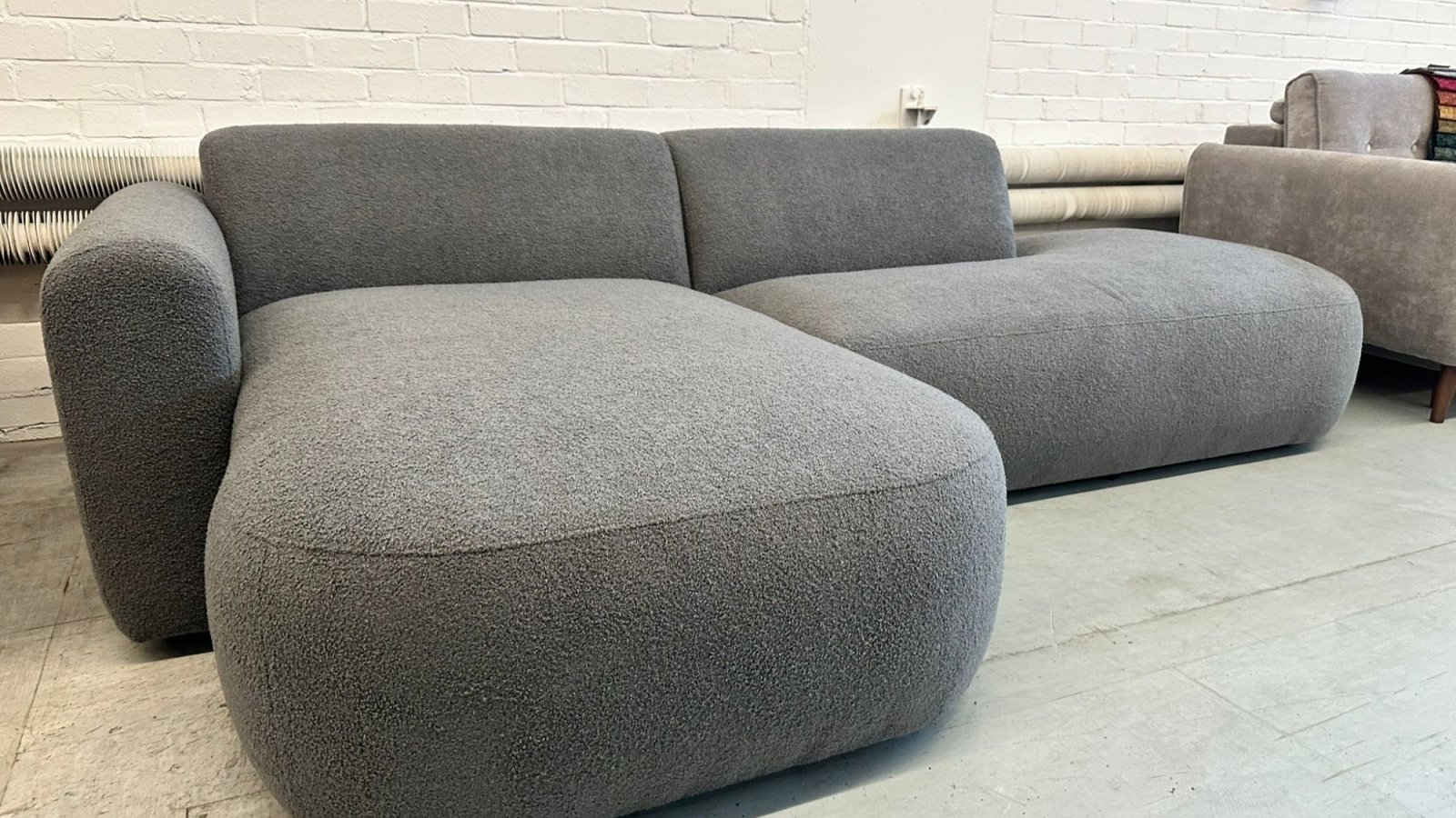 Sofa Beds Quick Delivery – The Best Space-Saving Solutions with Fast Shipping