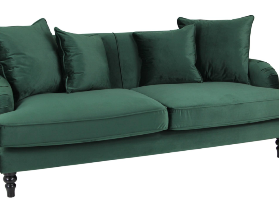 Embrace tradition with the refined beauty of classic sofas