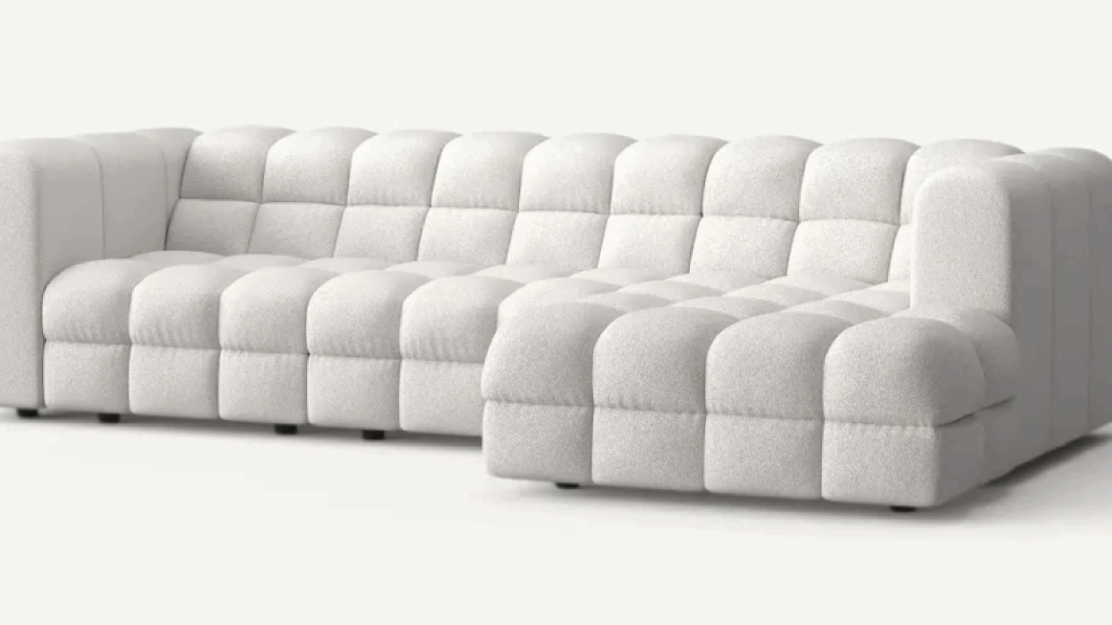 Unmatched scale and comfort – XXL sofas for expansive living