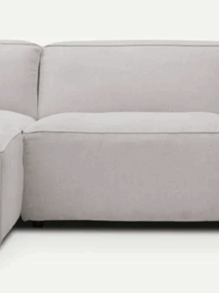 How to choose the perfect rug to match your furniture