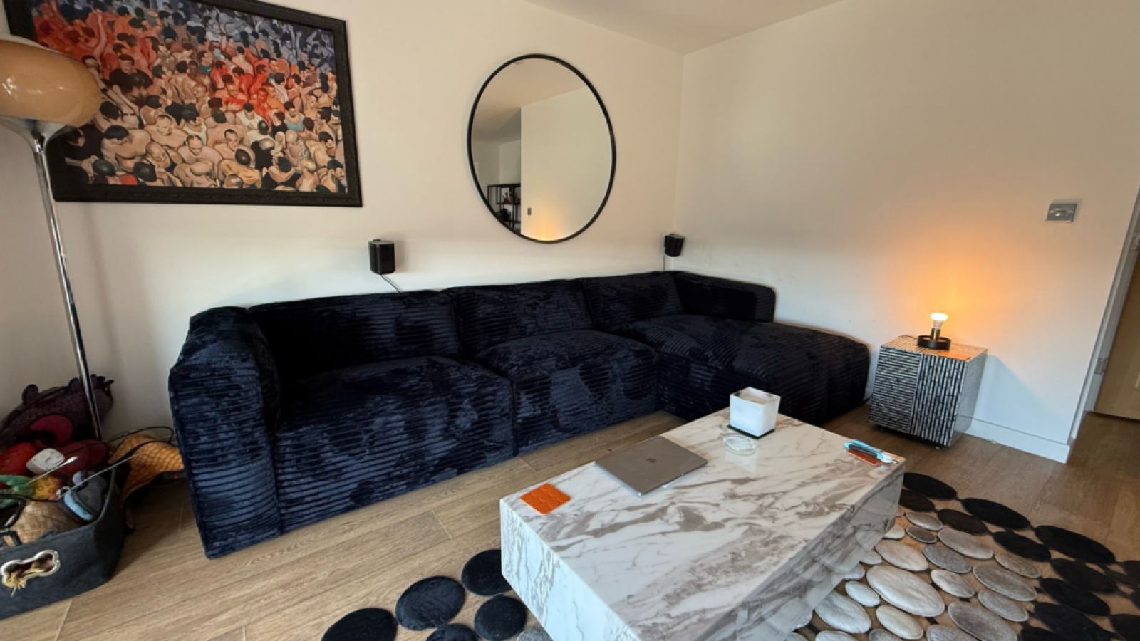 What to consider before buying a new sofa – a complete guide