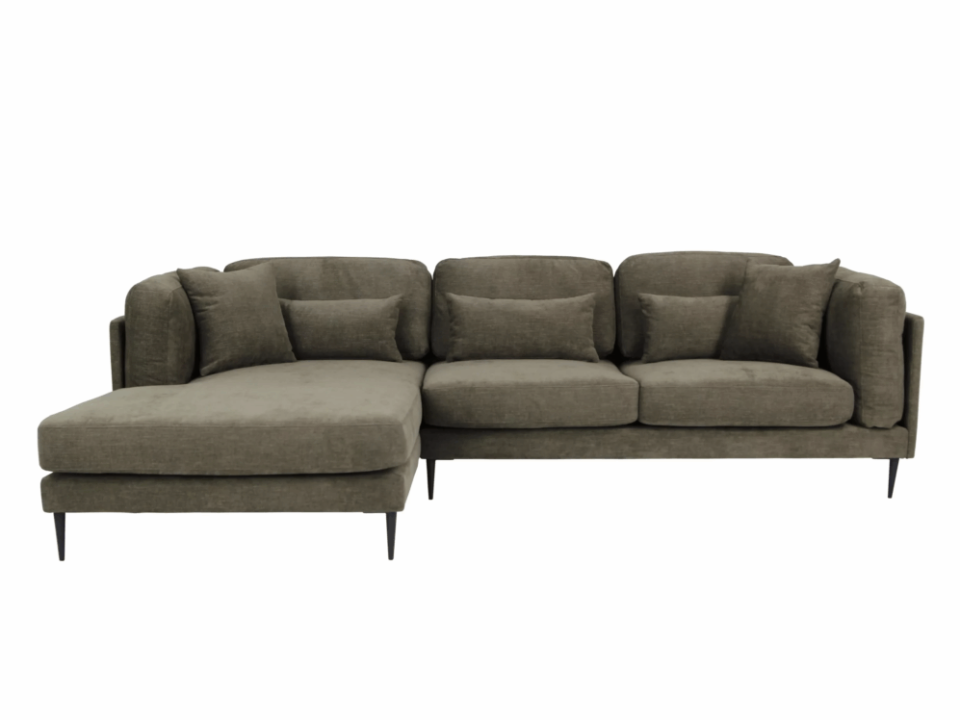 Tips for buying furniture for listed buildings