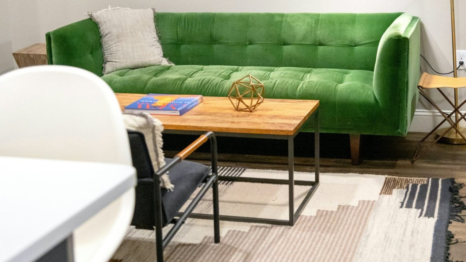 Best Sofas Under £500 in the UK: Affordable Quality That Lasts