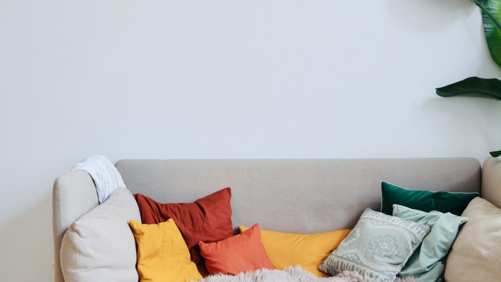 Downsizing Your Home? How to Choose Furniture That Fits a Smaller Space