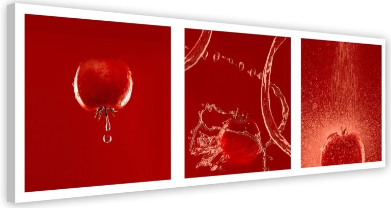 Canvas print, Red tomatoes in water