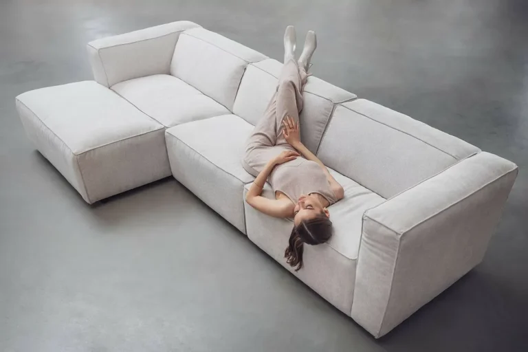 Moved Modern 4 Seater Corner Sofa White Diosa 01