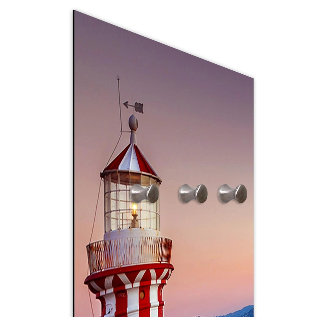 Coat hanger, Lighthouse